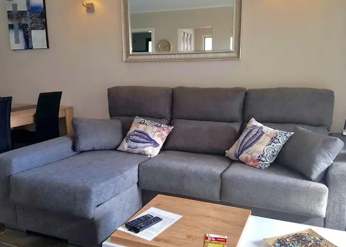 Paradise Club L28 & L29 卡门港