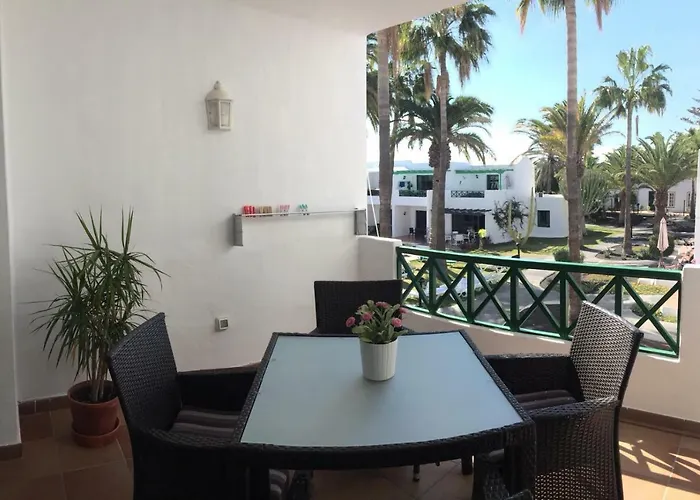 Paradise Club L28 & L29 公寓 卡门港