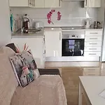 Διαμέρισμα Paradise Club L28 & L29 *