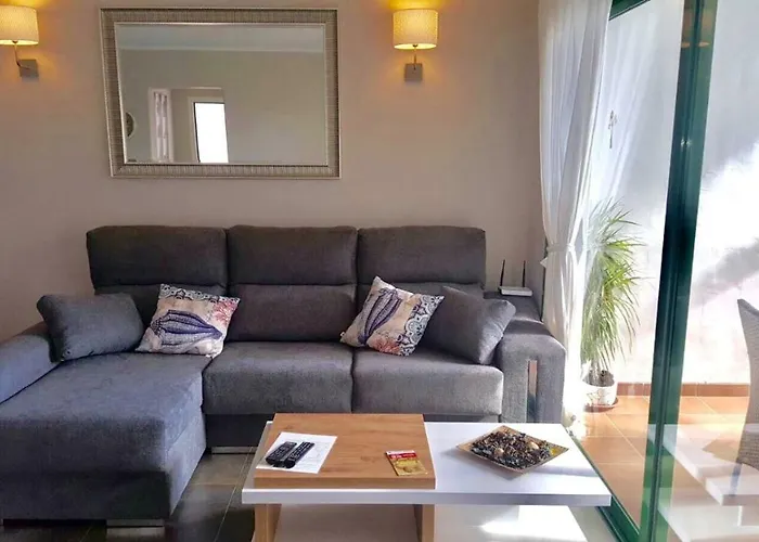 Paradise Club L28 & L29